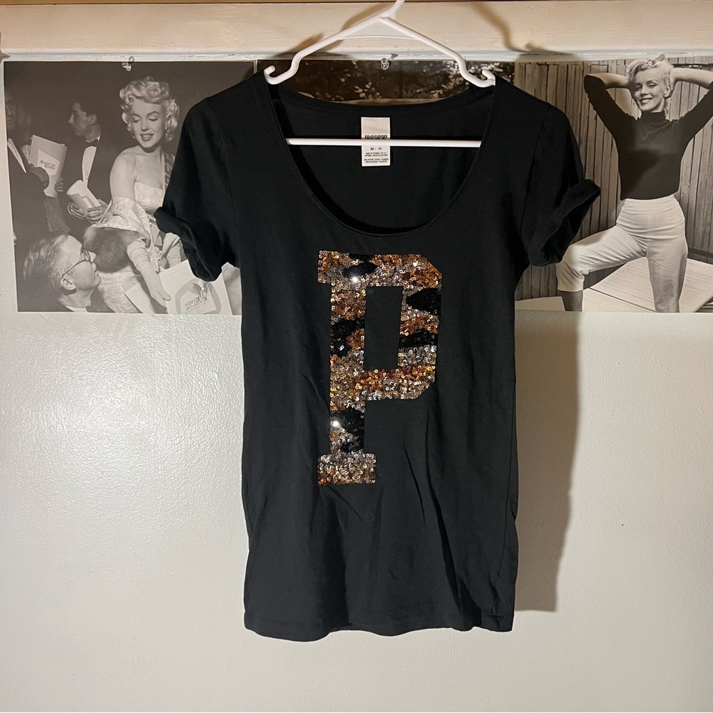 Victoria Secret Pink Top 🎀